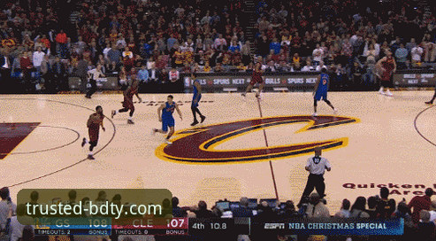 半岛体育综合赛事 掌握NBA赛事动态的实用技巧:从骑士魔术激战看数据追踪